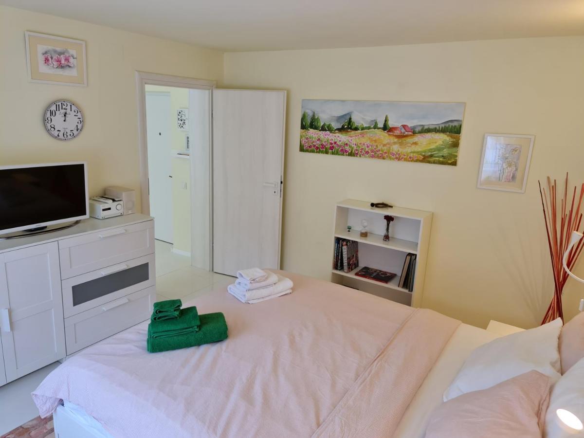 Apartamentul Alb Buşteni Eksteriør billede